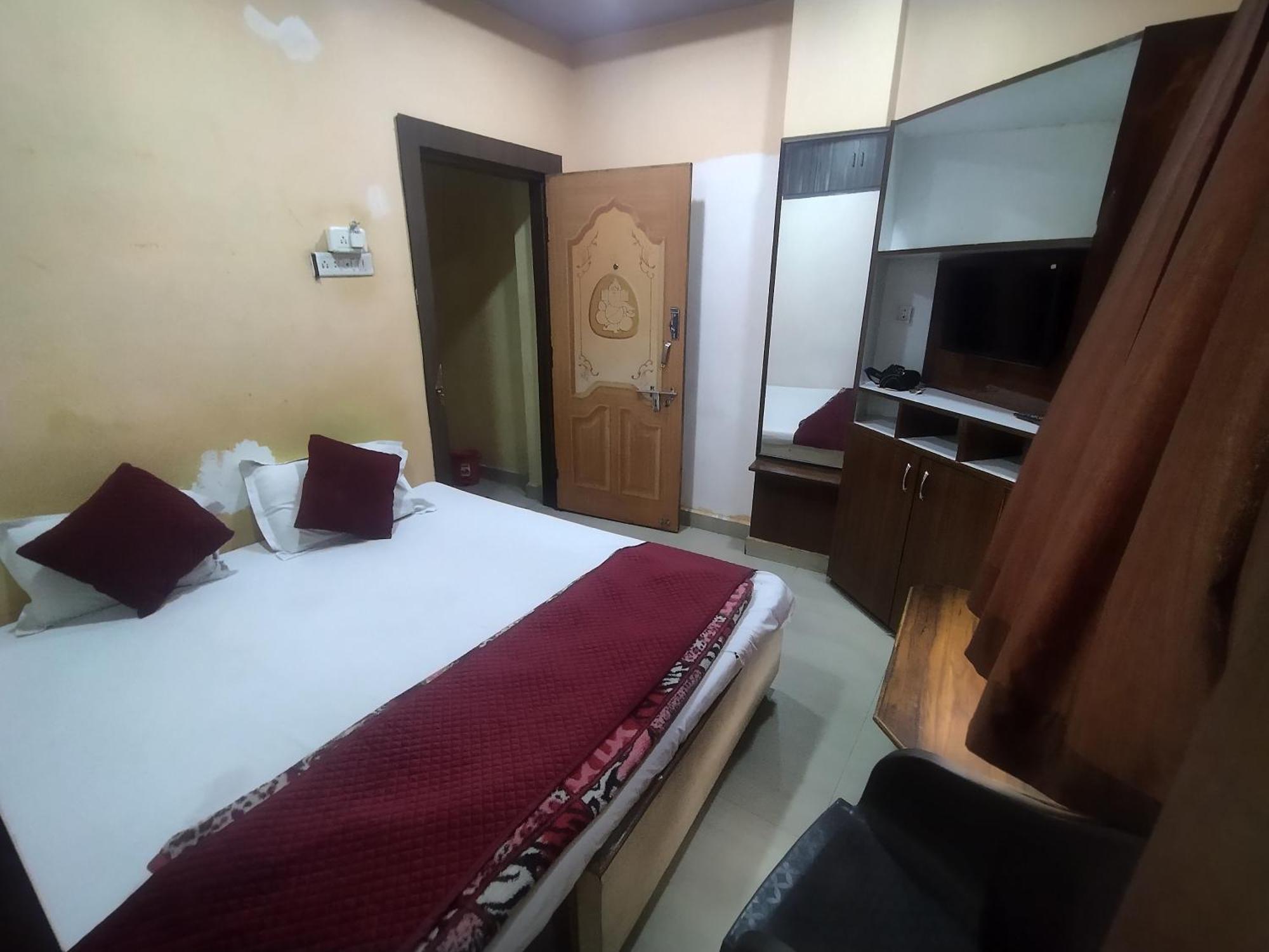 Hotel Thakur Ji Bhopal Exterior photo